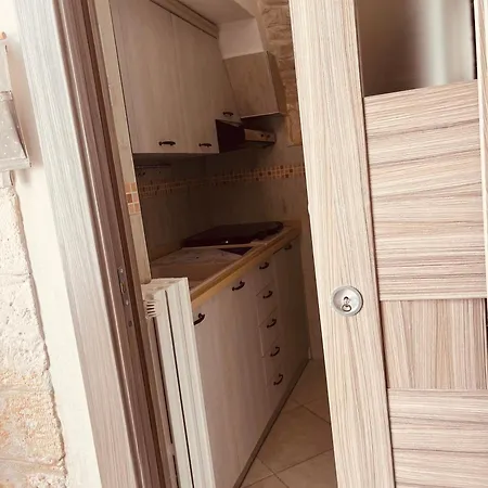 Apartment Casetta Li Lu - Incantevole Monolocale Nel Centro Storico